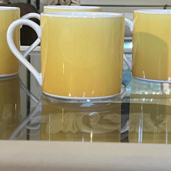 Lynn Chase Designs yellow mugs set‎ of 4 from the Accents pattern 1998 - Picture 2 of 9